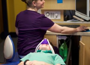 Kids Teeth Dental Assistant